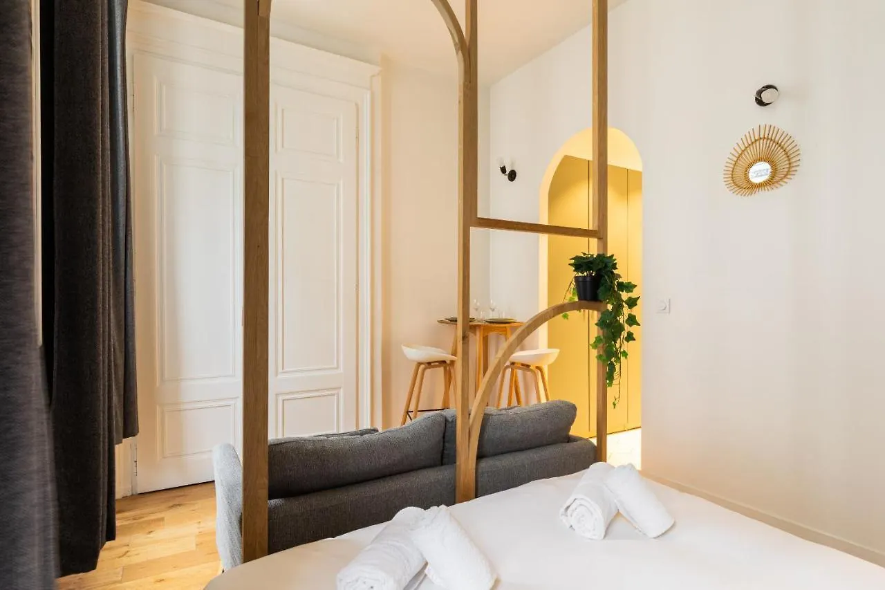 Dify Nid Douillet - Bellecour Apartment Lyon