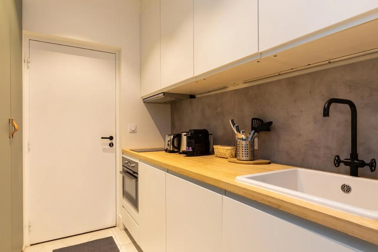 Dify Nid Douillet - Bellecour Apartment Lyon 0*,