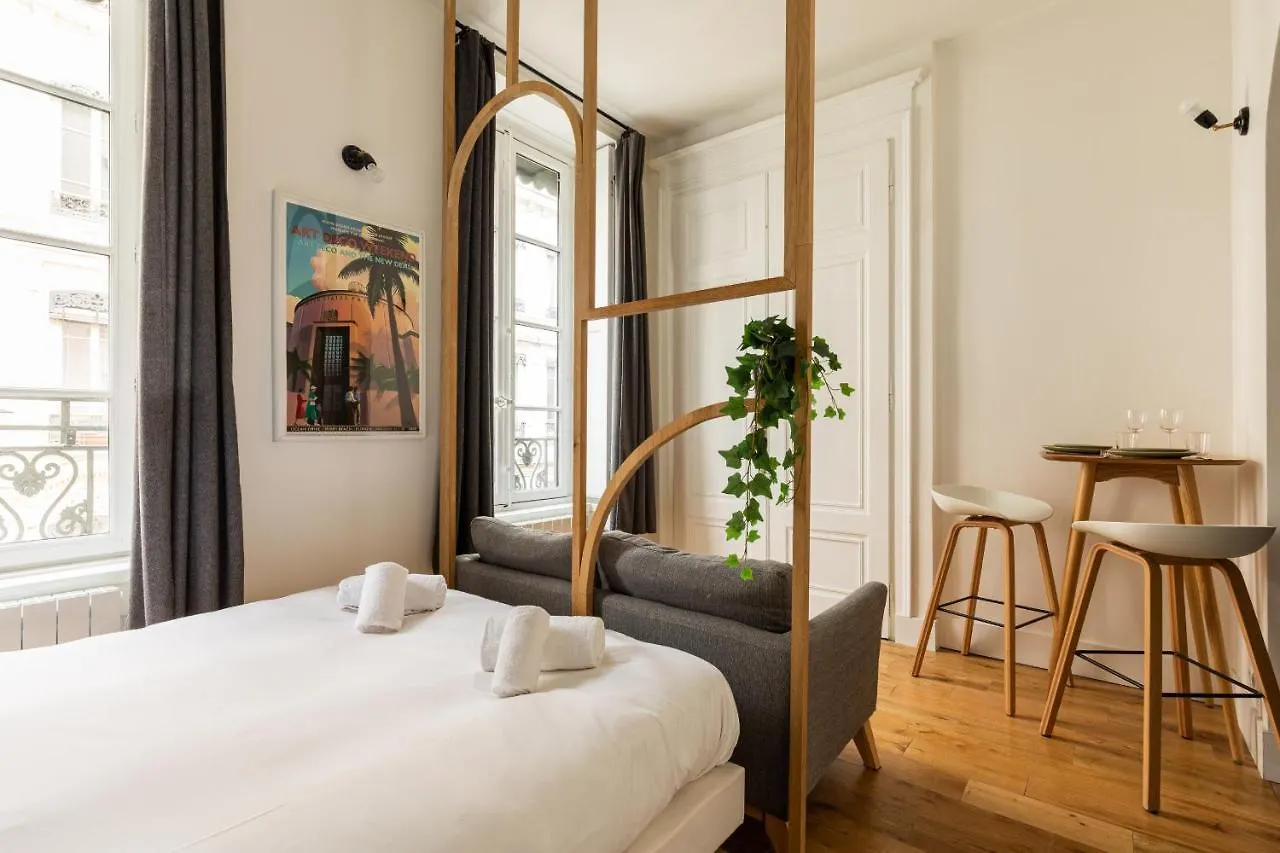 Dify Nid Douillet - Bellecour Apartment Lyon